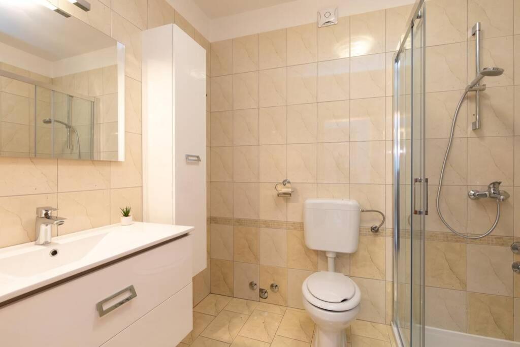 Apartments Doris, Krk Krk Town Zewnętrze zdjęcie