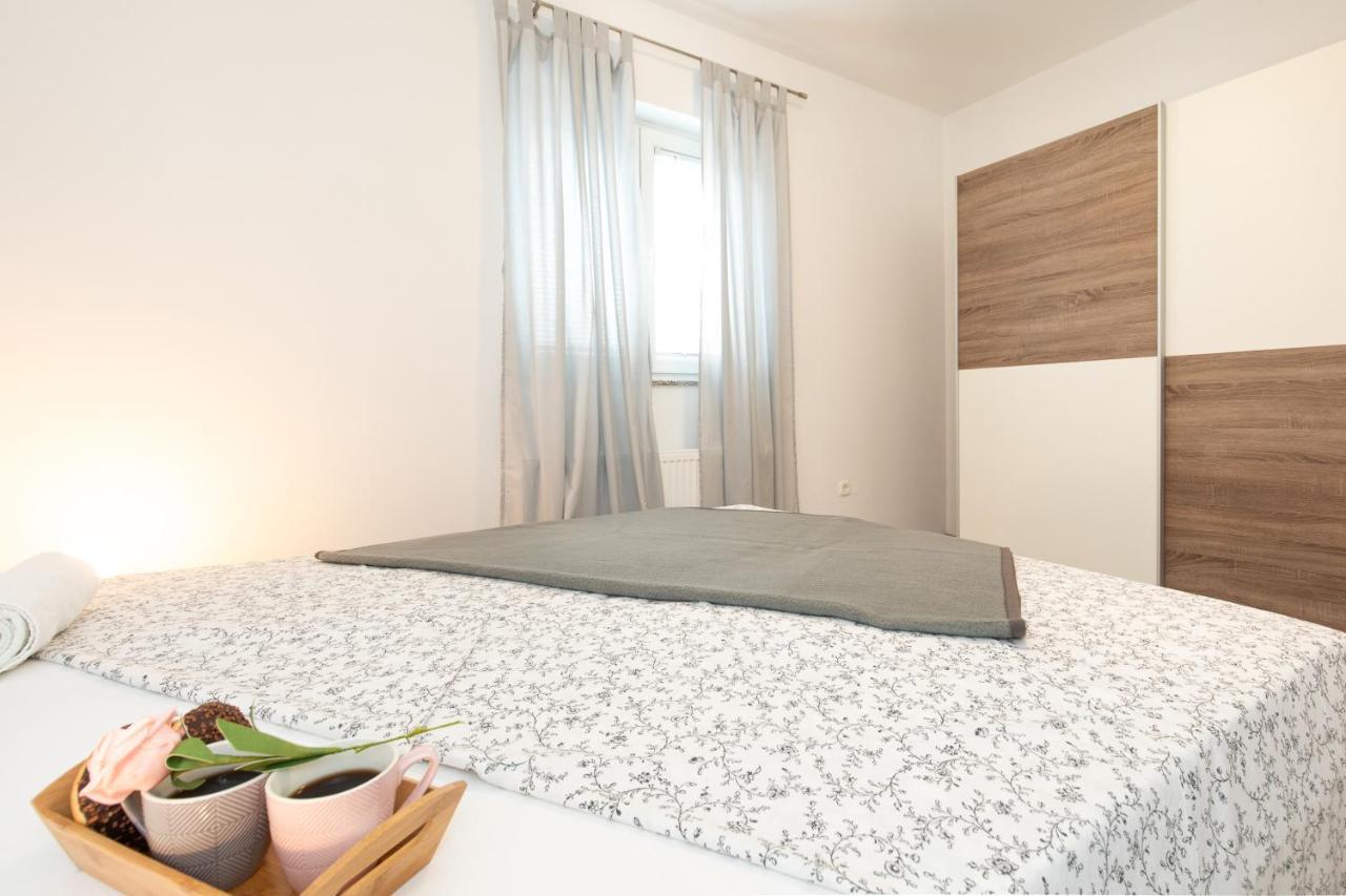 Apartments Doris, Krk Krk Town Zewnętrze zdjęcie