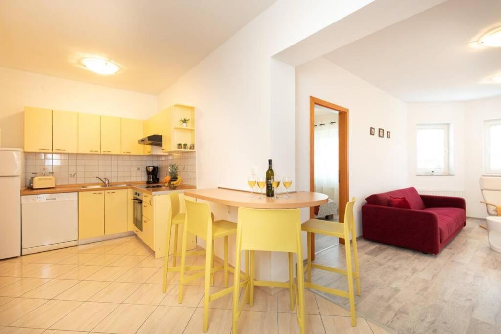 Apartments Doris, Krk Krk Town Zewnętrze zdjęcie